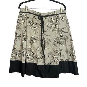 Zero Zero A Line Floral Skirt Size M